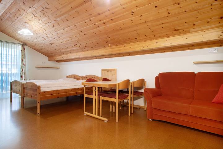 Ferienwohnung für 2 Personen, mit Balkon und Garten sowie Kinderpool und Sauna in Deggenhausertal - 2