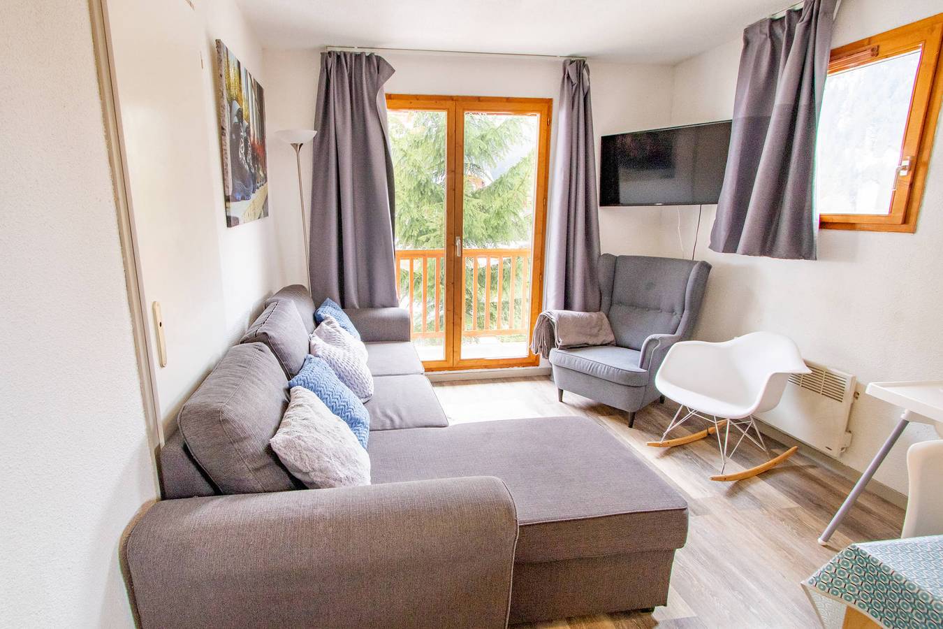 Appartement entier, Bel appartement au calme, avec une jolie vue sur les montagnes in Valfréjus, Modane