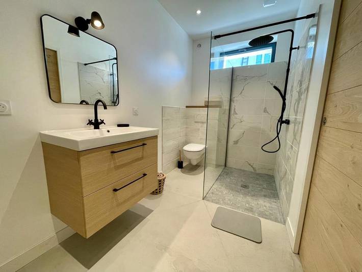 Location de vacances pour 6 personnes, avec terrasse dans Lesches - 2