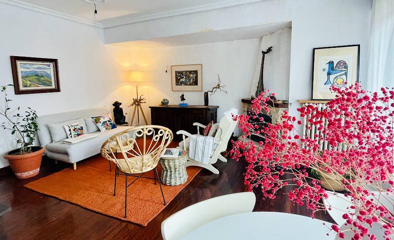 Casa rural para 6 personas, con balcón y jardín en Navarra