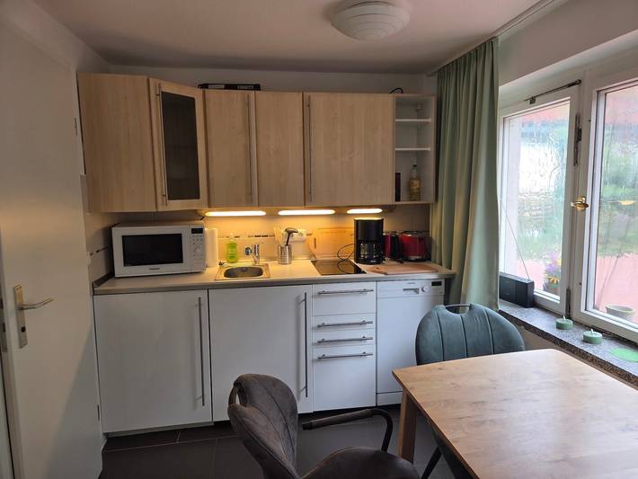 Ganze Wohnung, Apartment „Kleines am Straussee“ mit Terrasse, Garten und WLAN in Strausberg, Märkische Schweiz-Oderland