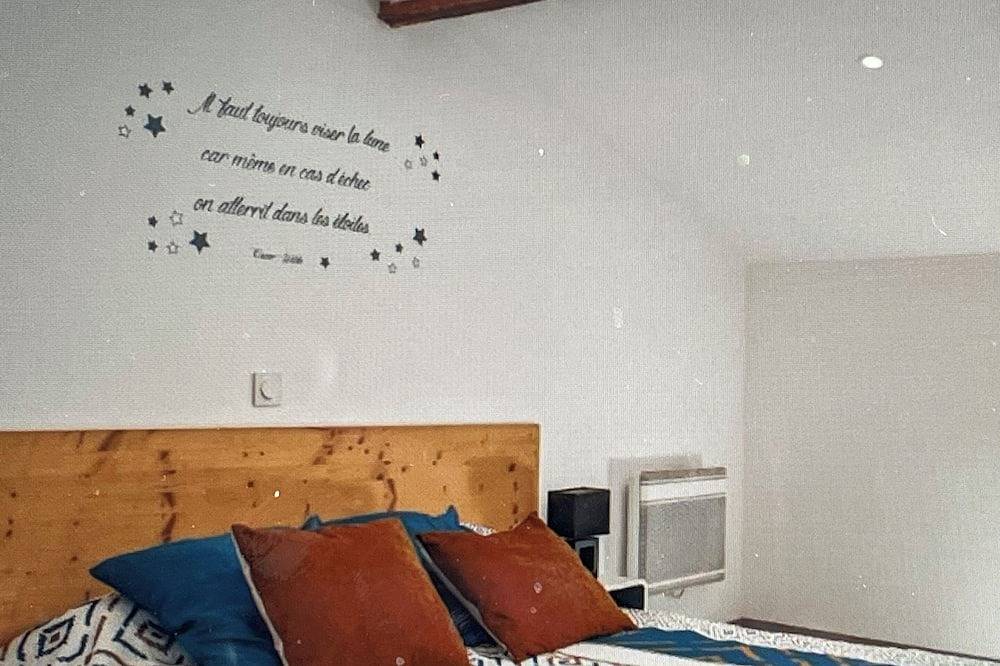 Appartement entier, A la recherche d'un duplex Charmant et Pratique à 3minutes de la plage . in Taglio-Isolaccio, Arrondissement de Corte
