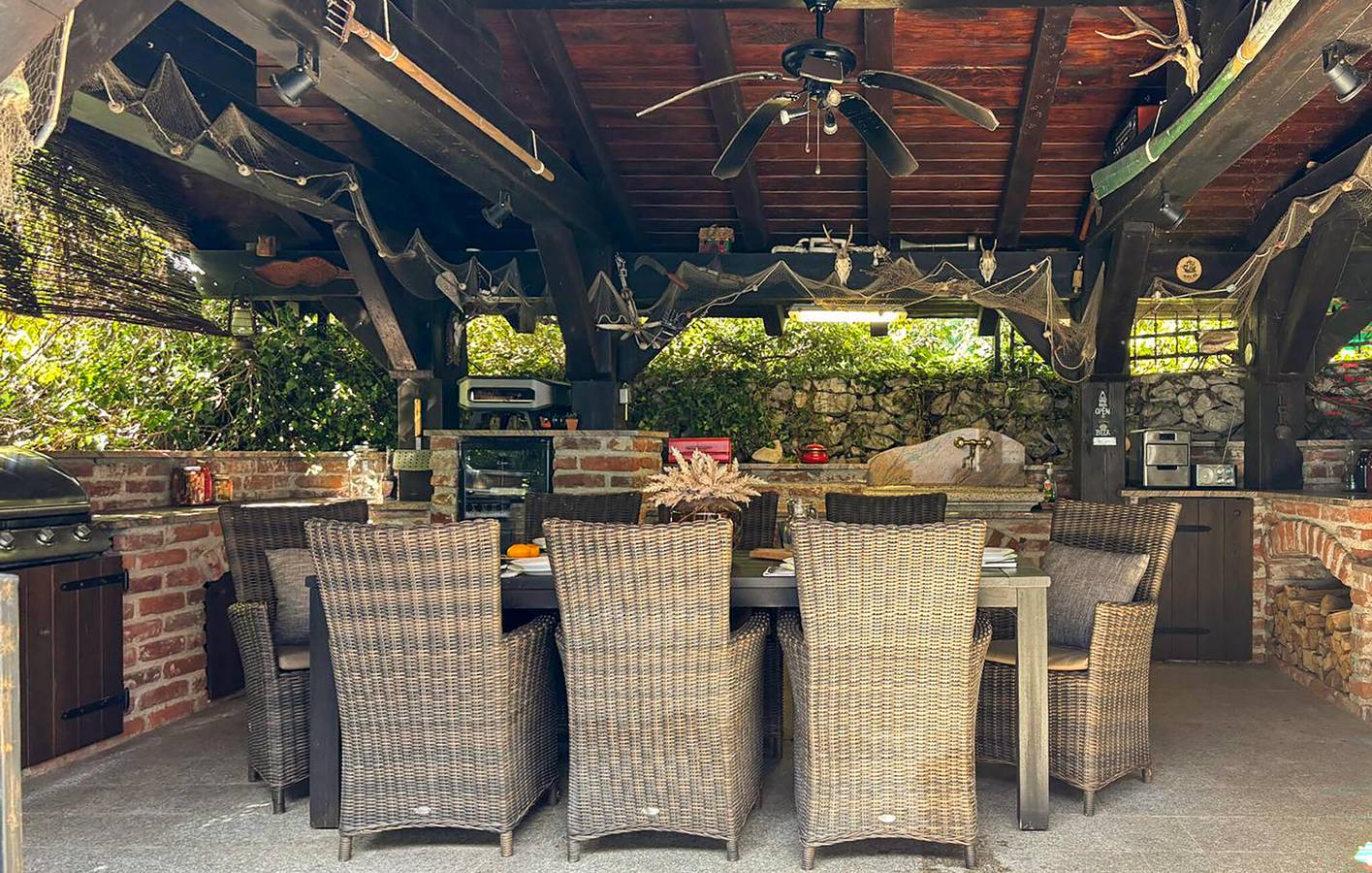 Gemütliche 200 m² große Wohnung mit Terrasse in der Nähe des Bakar-Strandes und des Stadtzentrums in Bakar, Primorje-Gorski Kotar