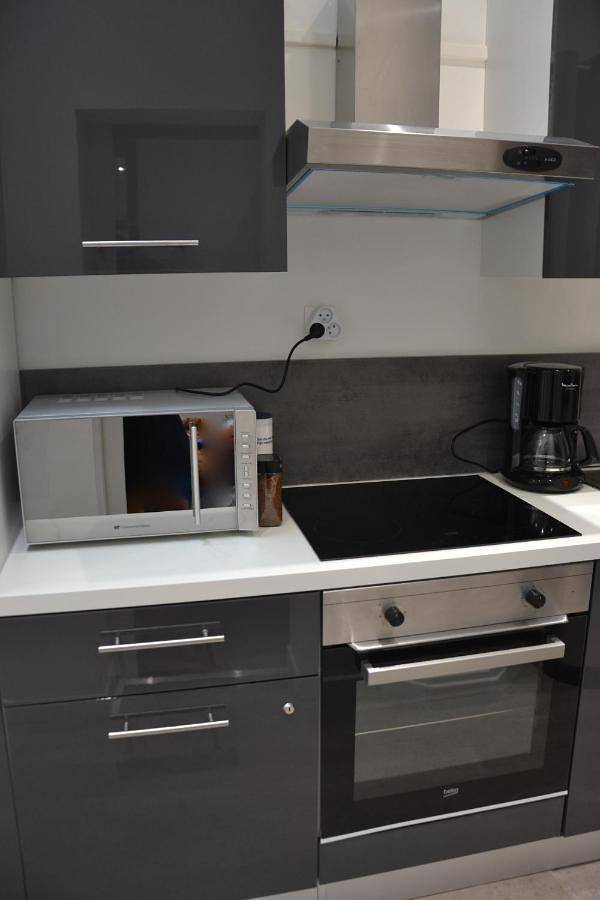 Appartement entier, One-Bedroom Apartment in Rouen, Région de Rouen