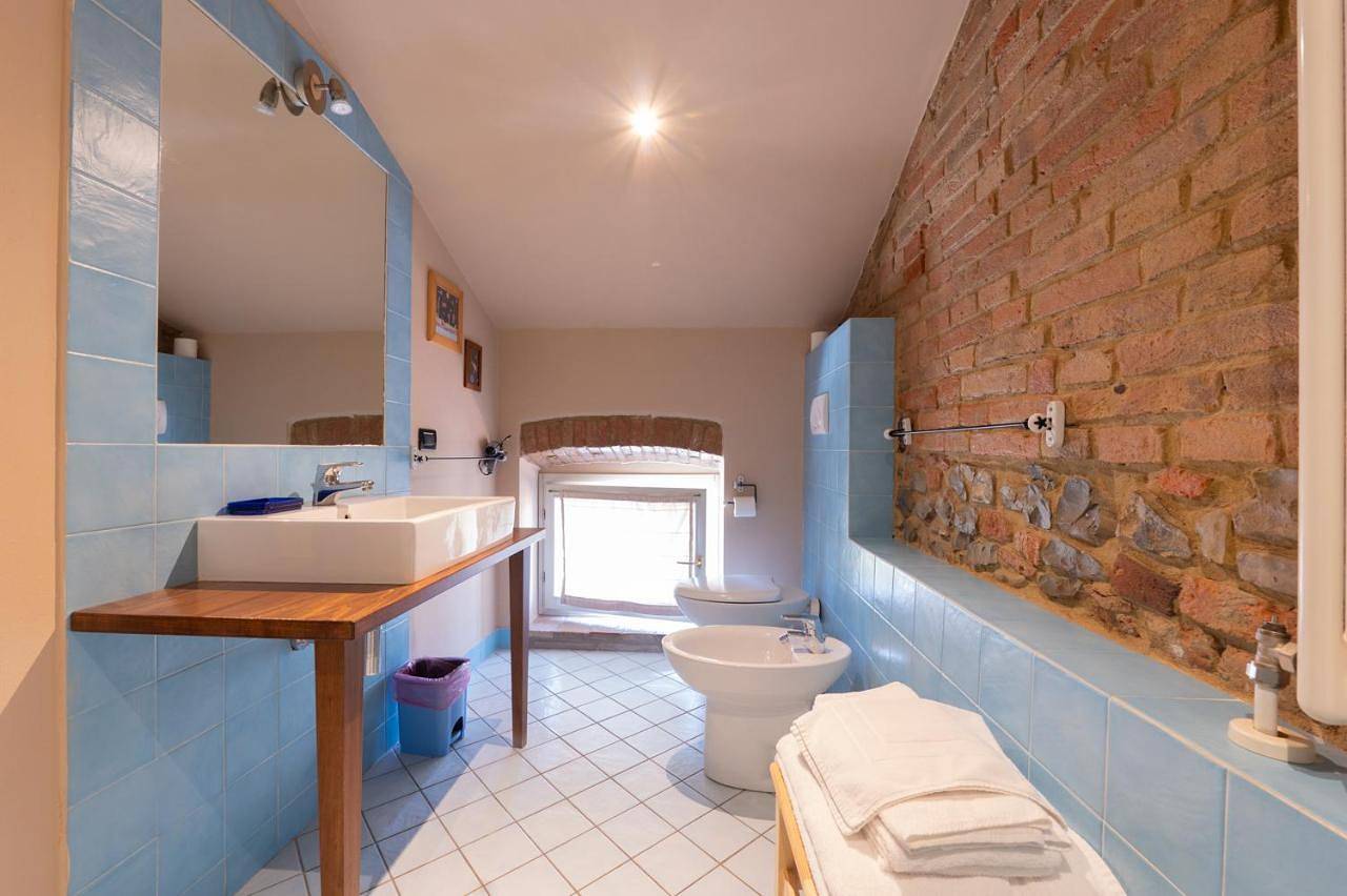 Double Room in Fiorenzuola d'Arda, Province de Plaisance
