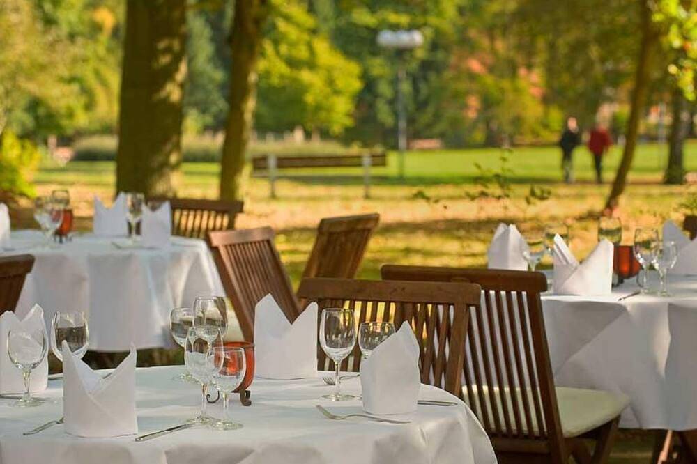 Budget Doppelzimmer,17-20qm - Wyndham Garden Lahnstein Koblenz in Lahnstein, Mittelrhein