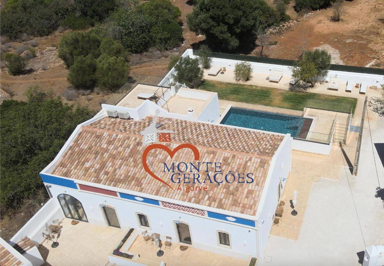 Apartamento inteiro, Monte Gerações - Heated pool - Typical Algarvian - close to Quinta Lago, Vale Lobo and Vilamoura in Almancil, Quarteira