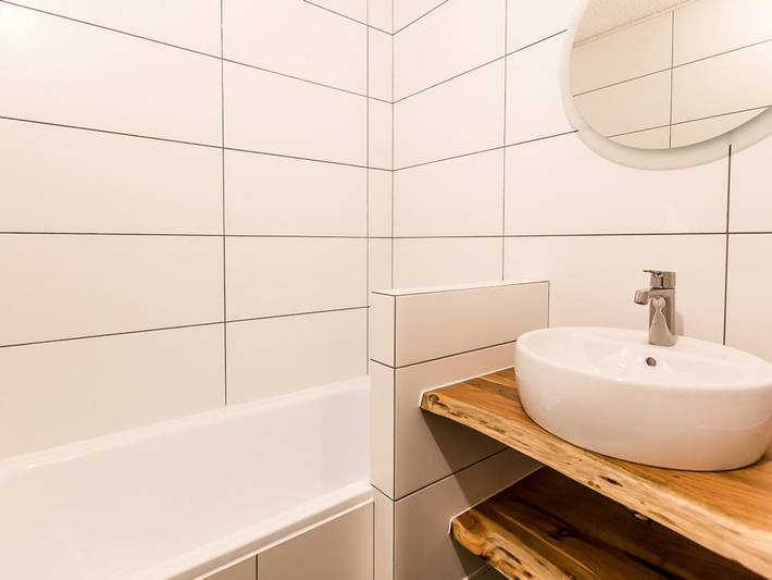 Studio entier, Studio divisible pour 3 pers, prox commerces et pistes, parking gratuit, balcon in Bellentre, La Plagne-Tarentaise
