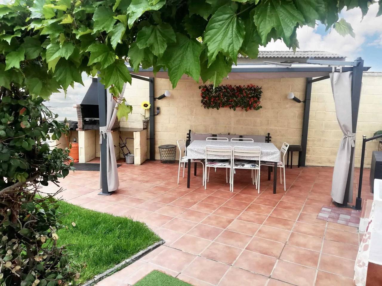 Casa encantadora en Chatún con piscina privada in Cuéllar , Provincia de Segovia