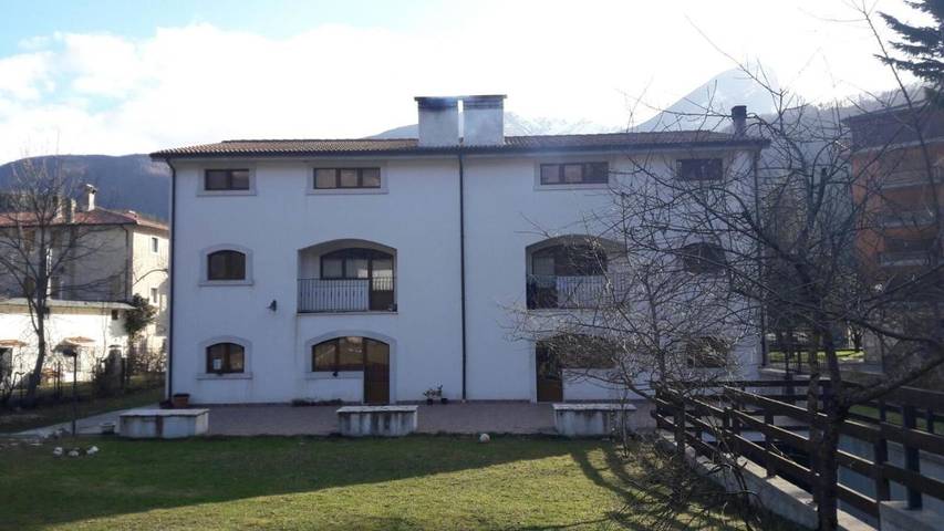 Appartamento per 2 persone, con Terrazza e Giardino a Villetta Barrea