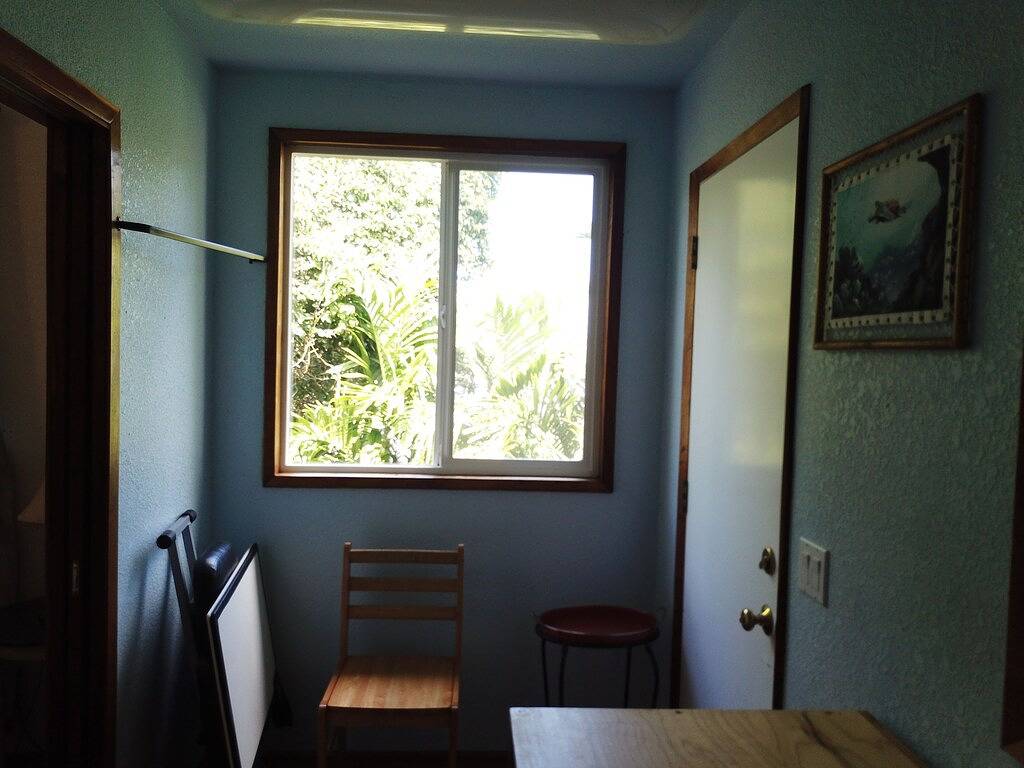 King room ensuite is spacious , relaxing, quiet space with a homey atmosphere. in Hilo, South Hilo