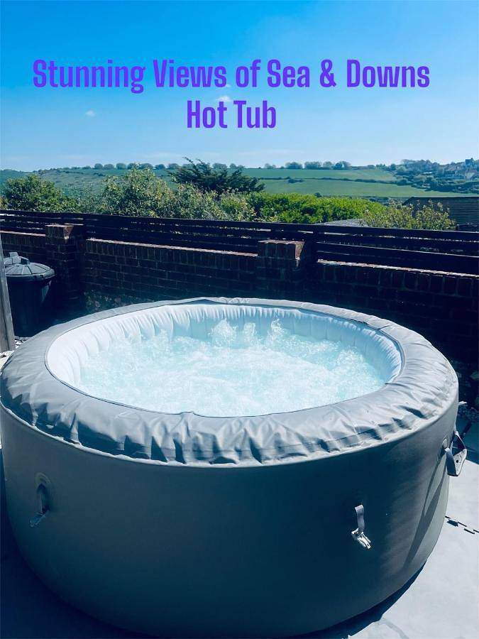 Holiday rental for 2 people, with Hot tub and Terrace as well as Garden and View in Seaford