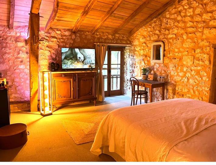 Location de vacances pour 2 personnes, avec vue et jardin dans Brantôme en Périgord - 3