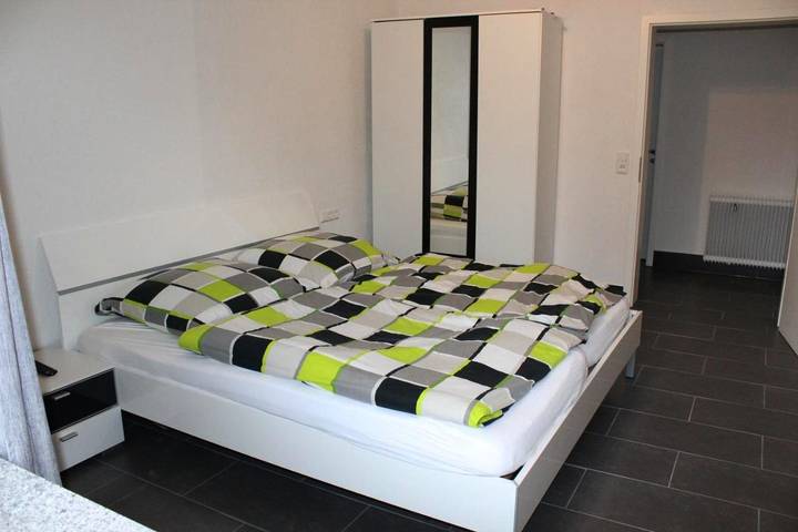 Ferienwohnung für 6 Personen, mit Terrasse und Ausblick in Münsingen