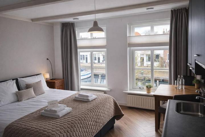 Gîte pour 2 personnes, avec jardin ainsi que vue et vue sur le lac à Goes - 3