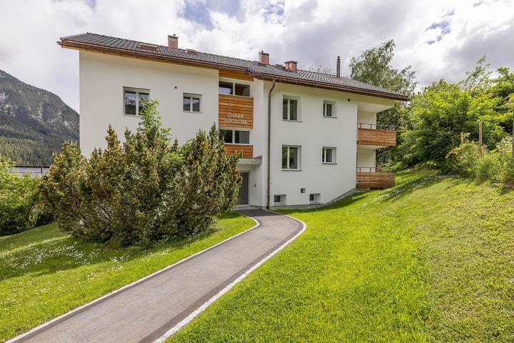 Ganze Ferienwohnung, Ferienwohnung Wüest - 4 Personen / 2.5 Zimmer / 1 Schlafraum in Scuol, Unterengadin