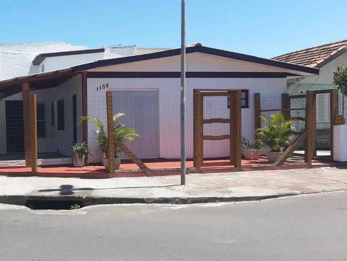 Casas e apartamentos de temporada para 4 pessoas, com balcão e vista, com animais de estimação em Tramandaí