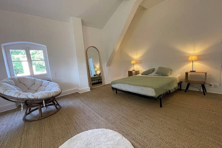 Location de vacances pour 16 personnes, avec piscine à Savasse - 2