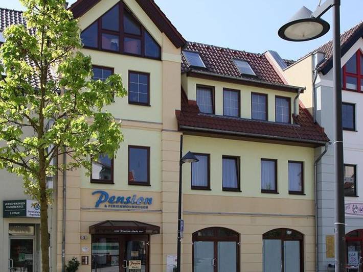 Ferienwohnung für 2 Personen, mit Terrasse und Sauna, kinderfreundlich in Lübben