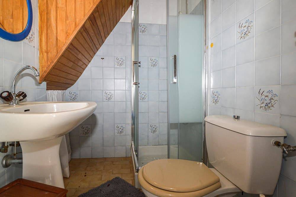 Lovely home in Carcheto Brustico in Carcheto Brustico, Parco naturale regionale della Corsica
