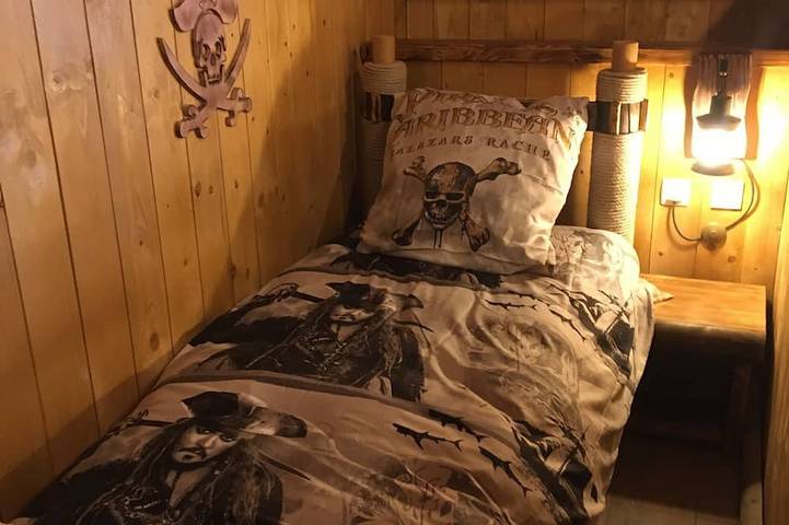 Gîte pour 3 personnes, avec piscine et jardin, animaux acceptés dans Chailloué - 2