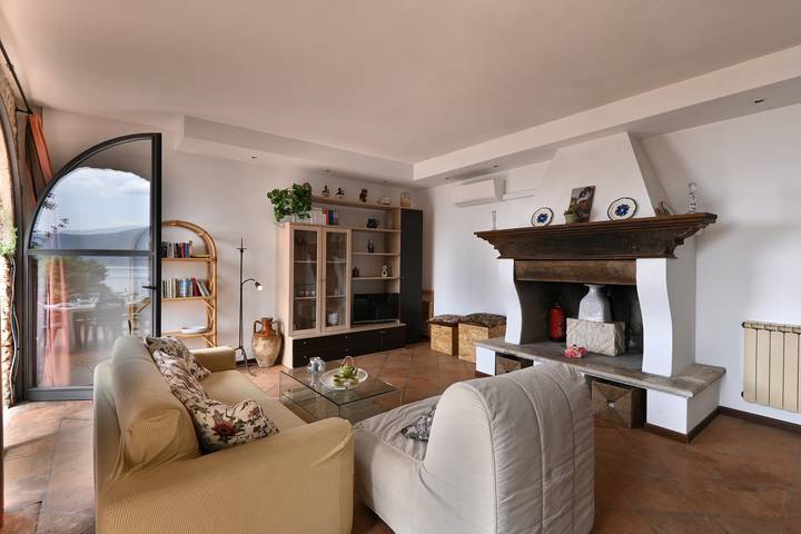 Villa für 4 Personen, mit Terrasse und Seeblick, mit Haustier in Gardasee-Lombardei - 4