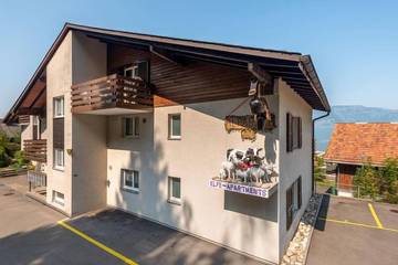 Hütte für 2 Personen, mit Balkon am Vierwaldstättersee