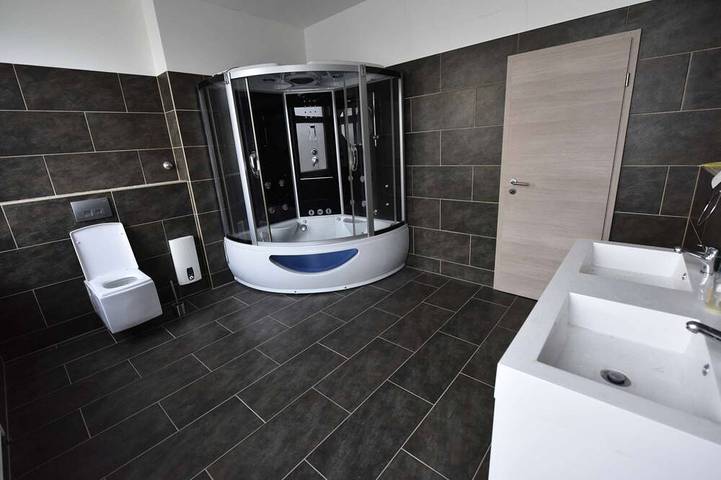 Appartement entier, Luxuriöse großzügige Wohnung ca 130 qm in Wuppertal, Bergisches Land
