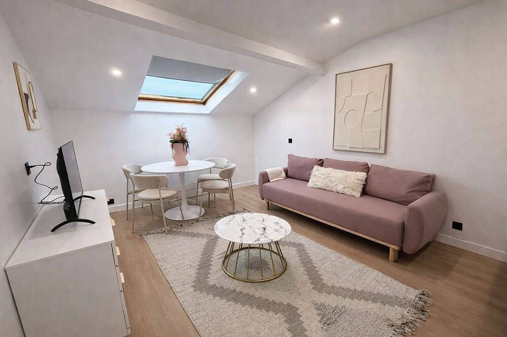 Apartamento entero, Aubervilliers Proche Métro, 4 Personnes, Confort in Aubervilliers, Sena-Saint Denis