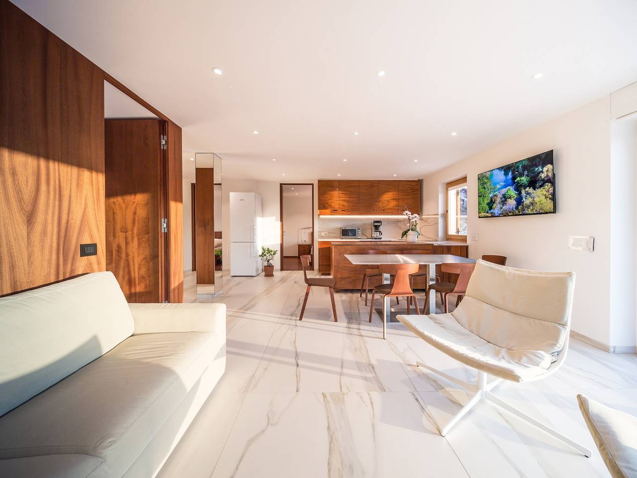 Ganze Wohnung, Ferienwohnung Ronch mit Ski-in, Bergblick, Garten & Sonnenterrasse in La Selva, Wolkenstein