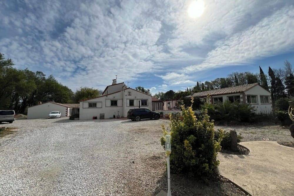 Exceptional Mas 20 Min From The Beach, 25 Min From Spain And 30 Min From Canigou in Le Soler, Region de Perpignan