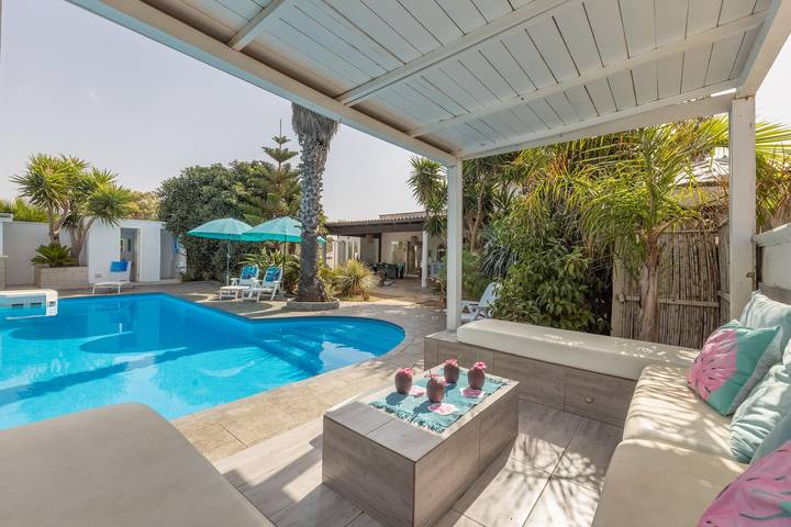 Casa vacanza per 9 persone, con Balcone e Balcone/Terrazza nonché Piscina in Puglia