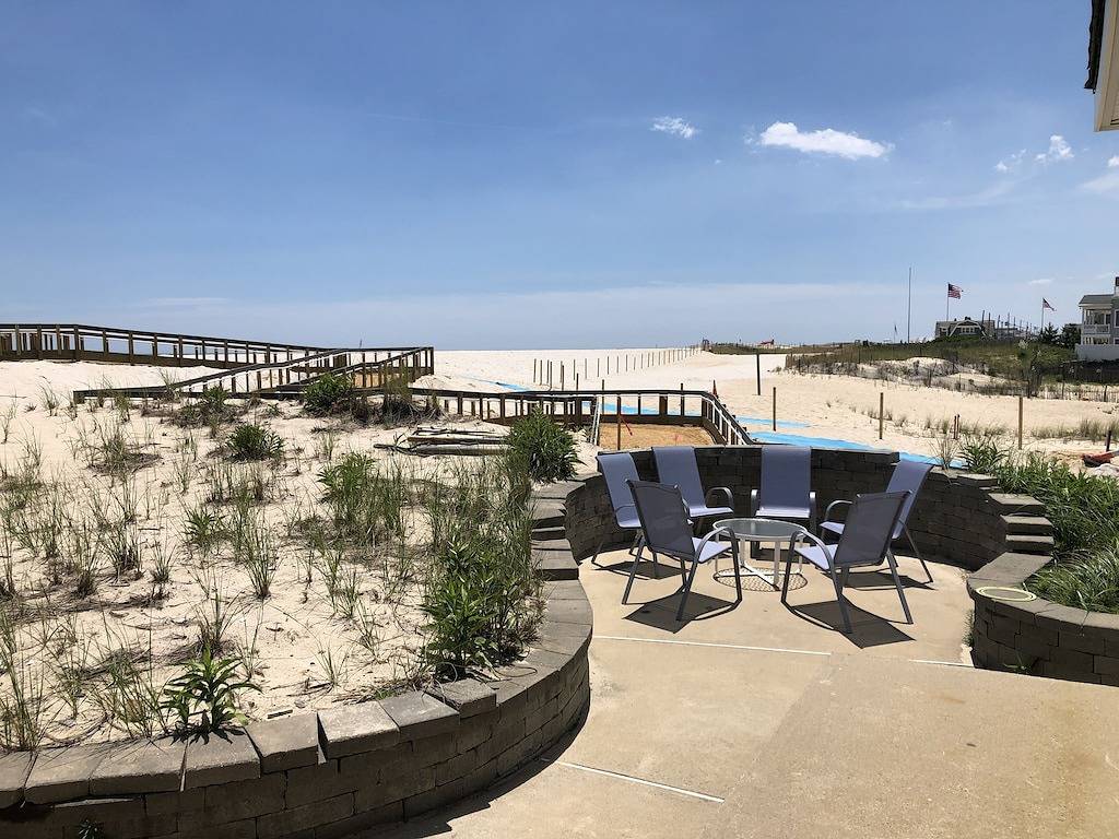 Oceanfront 8 Schlafzimmer - tolle Aussicht! Tonnenweise Platz! in Bay Head, Ocean County