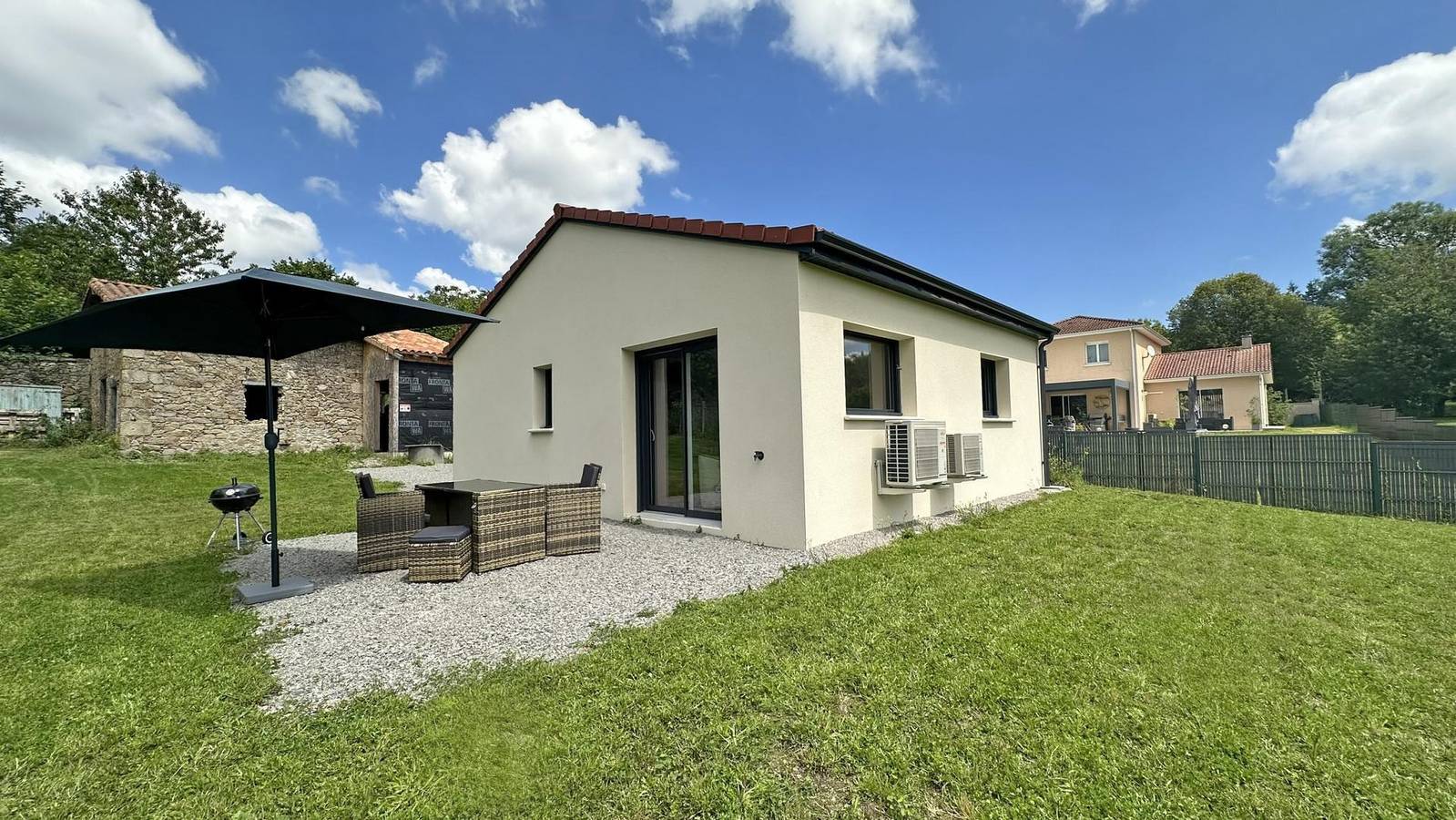 La Maison Neuve in Veyrac, Limoges region