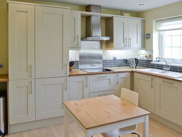 Holiday Rental for 8 People in Crantock, Cornwall, Photo 4