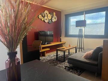 Gîte pour 2 personnes, avec piscine et terrasse à Baillargues