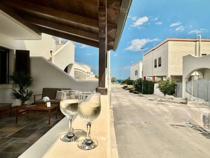 Ferienwohnung für 4 Personen, mit Terrasse in Lido Specchiolla - 2