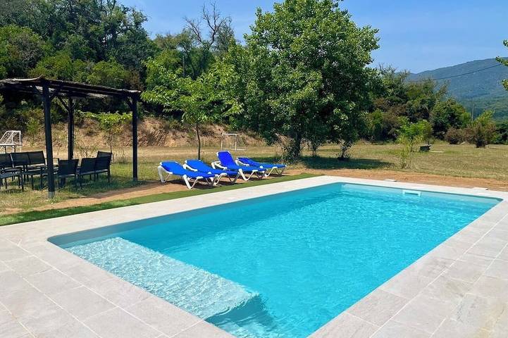 Gîte pour 18 personnes, avec jardin - 1