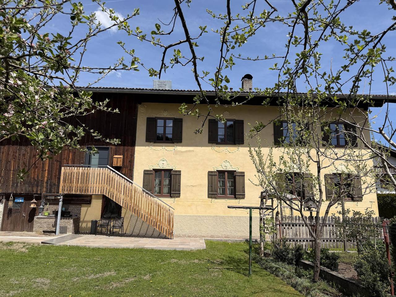 Ganze Ferienwohnung, Appartement 2 in Untergiblen, Elbigenalp