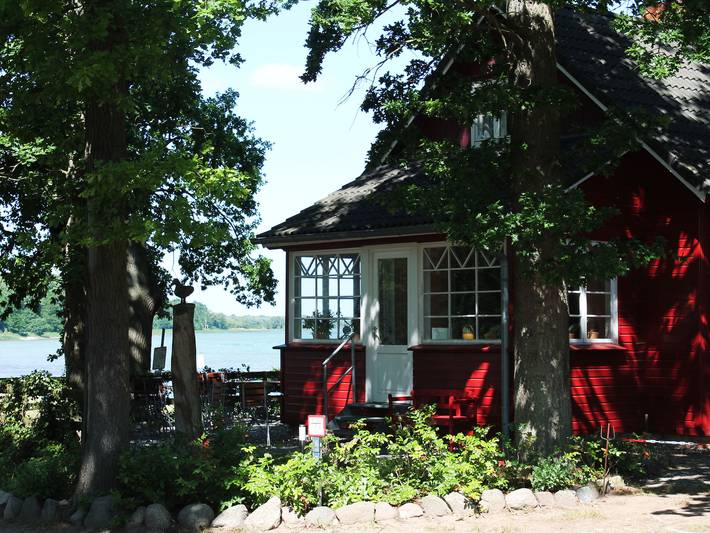 Ferienhaus für 20 Personen, mit Balkon und Balkon/Terrasse sowie Terrasse und Sauna in Wismarer Bucht
