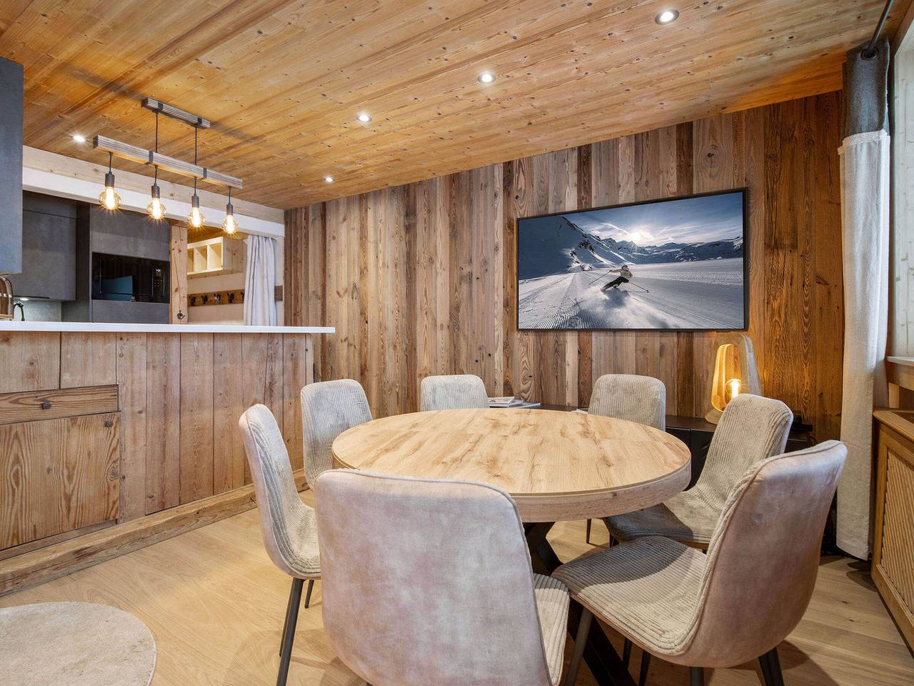 Hel lejlighed, Renovated ski-in ski-out apartment for 7 people in Courchevel 1850, Saint-Bon-Tarentaise