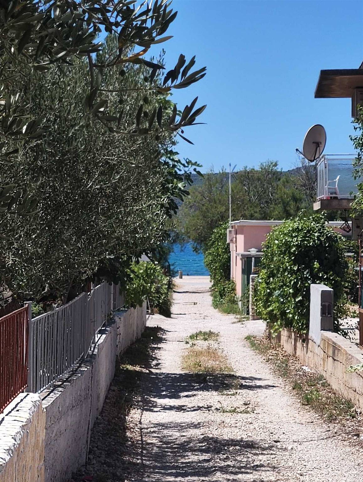 Ganze Wohnung, Neues Strandapartment Era 1 in Sibenik, Šibenik-Knin