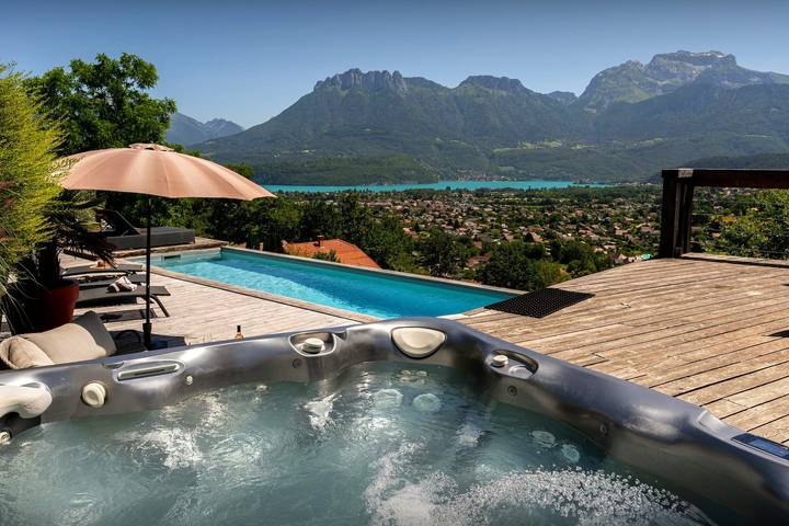 Chalet 5-étoiles pour 11 avec piscine chauffée et vue lac - Ovo Network in Saint-Jorioz, Parc naturel régional du Massif des Bauges
