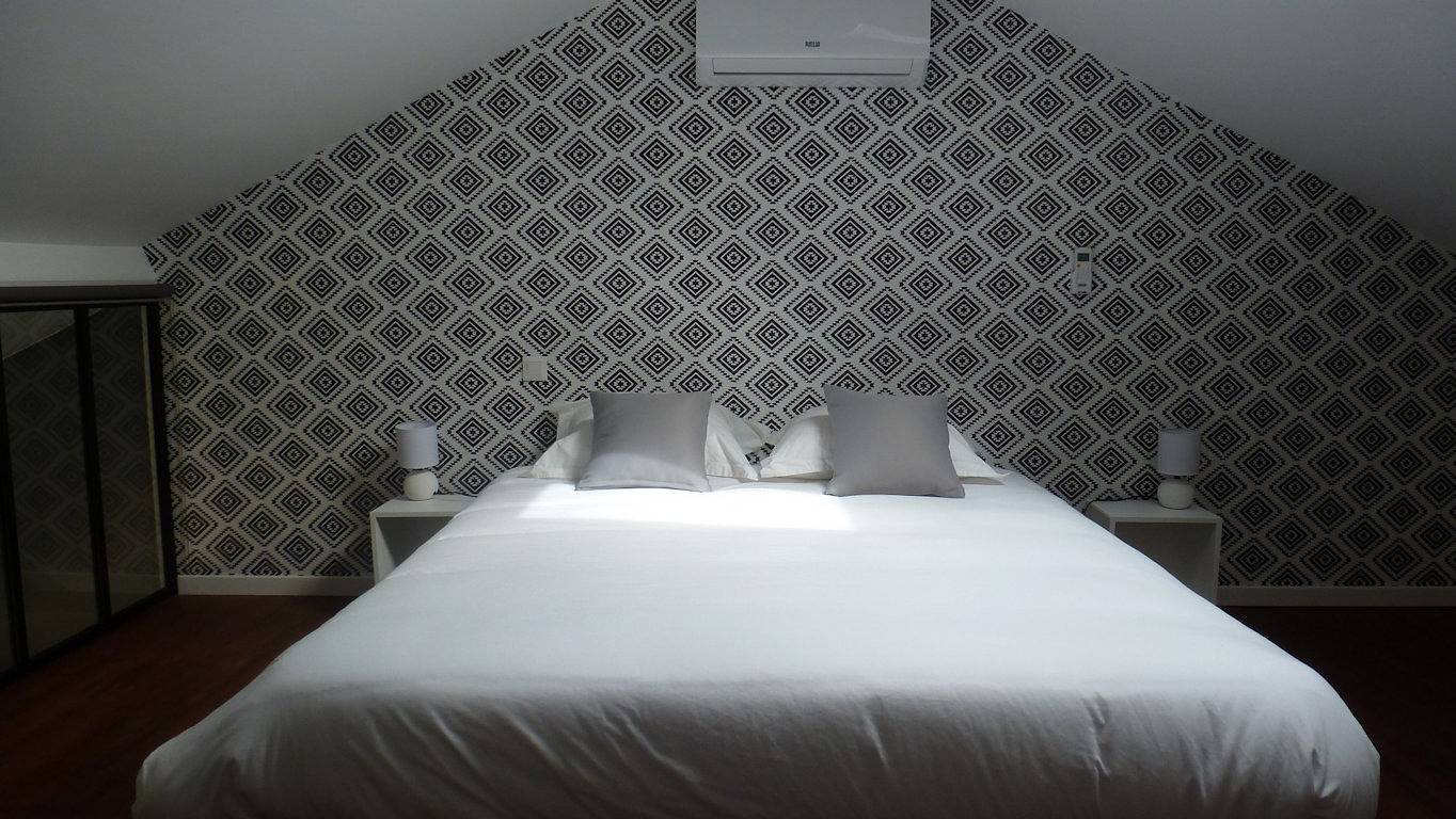 Appartement entier, Logement Gris: Le232Fr Futuroscope Poitiers in Chasseneuil-du-Poitou, Vienne (France)