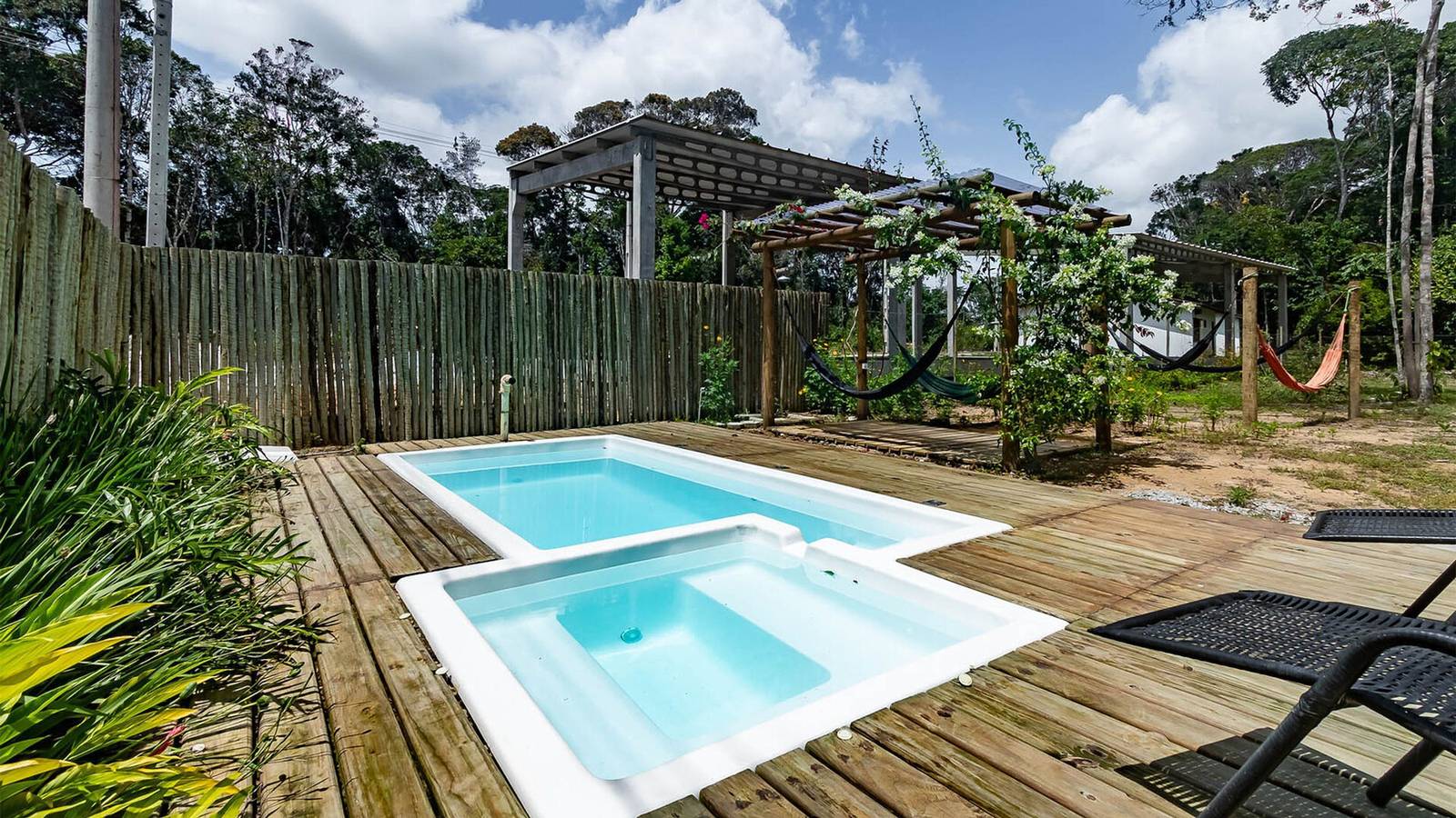 Entire apartment, Itakaá Studio: Piscina, Hidro e Quadra em Arraial in Porto Seguro, Costa do Descobrimento