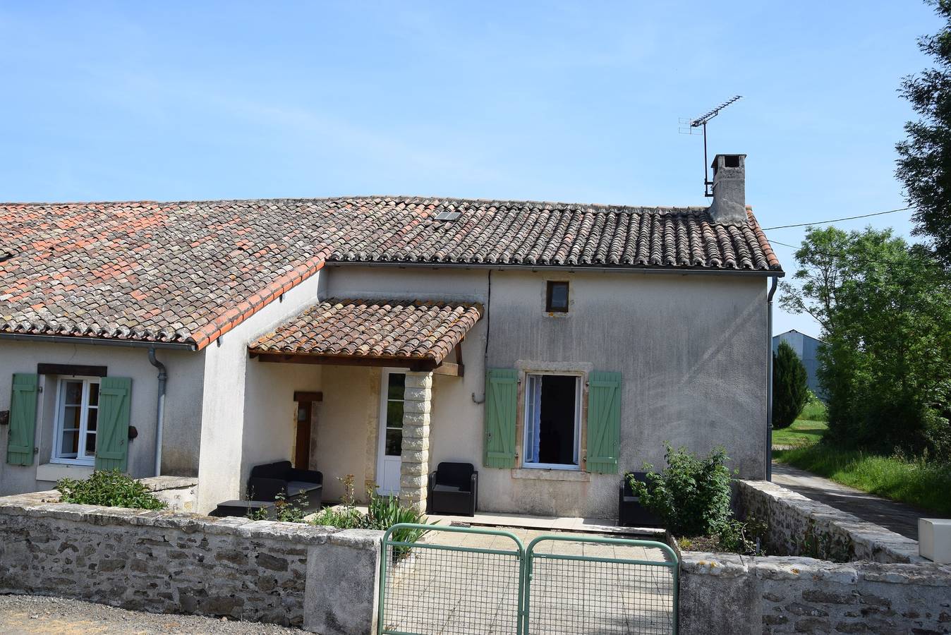 Maison charismatique à Saint-Germier avec jardin clôturé. in Saint-Germier, Deux-Sèvres