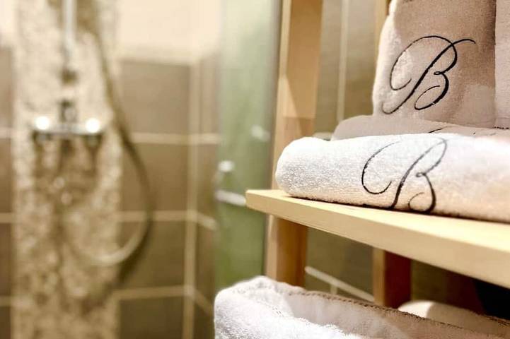 Gîte pour 4 personnes, avec balcon dans Office de Tourisme d'Aix les Bains - 4