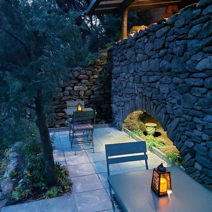 Location de vacances pour 2 personnes, avec vue ainsi que jardin et terrasse à Sorède - 2