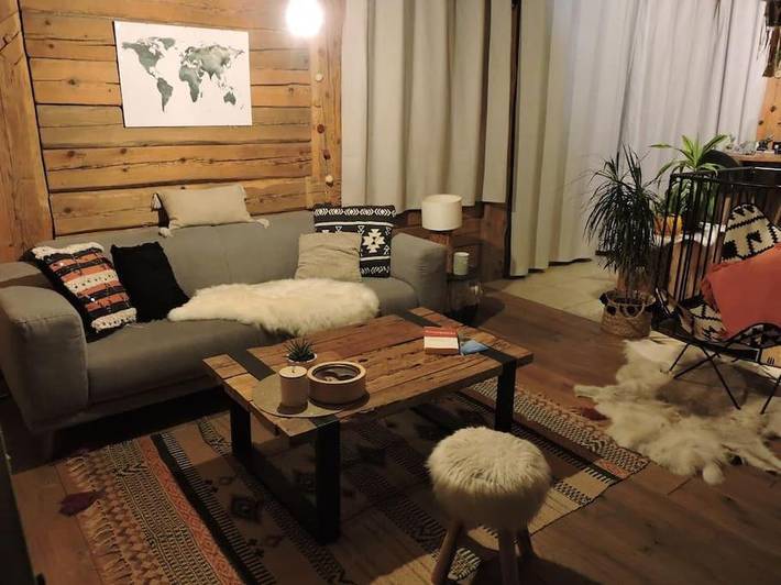 Gîte pour 4 personnes, avec vue et balcon à La Côte-d'Aime