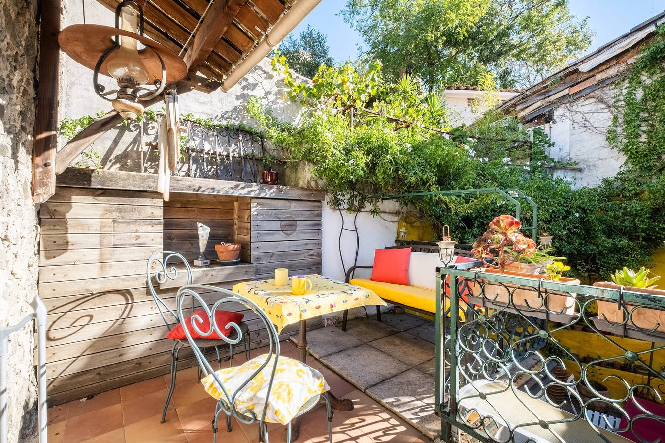 Maison de vacances 'La Maison De Caroline' avec terrasse privée, Wi-Fi et climatisation in Villeneuve-Loubet, Côte méditerranéenne (France)